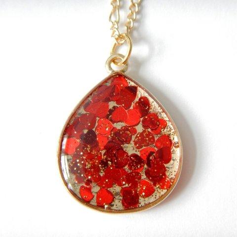 Gold Hearts Teardrop - Resin Necklace